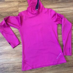 Under Armour Fitted Pullover